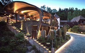 La Cheneaudiere - Hotel Spa - Relais & Chateaux - Restaurant Etoile